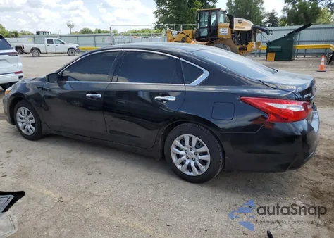 2017 Nissan Altima 2.5 z USA, uszkodzony, nr VIN 1N4AL3AP6HC130972